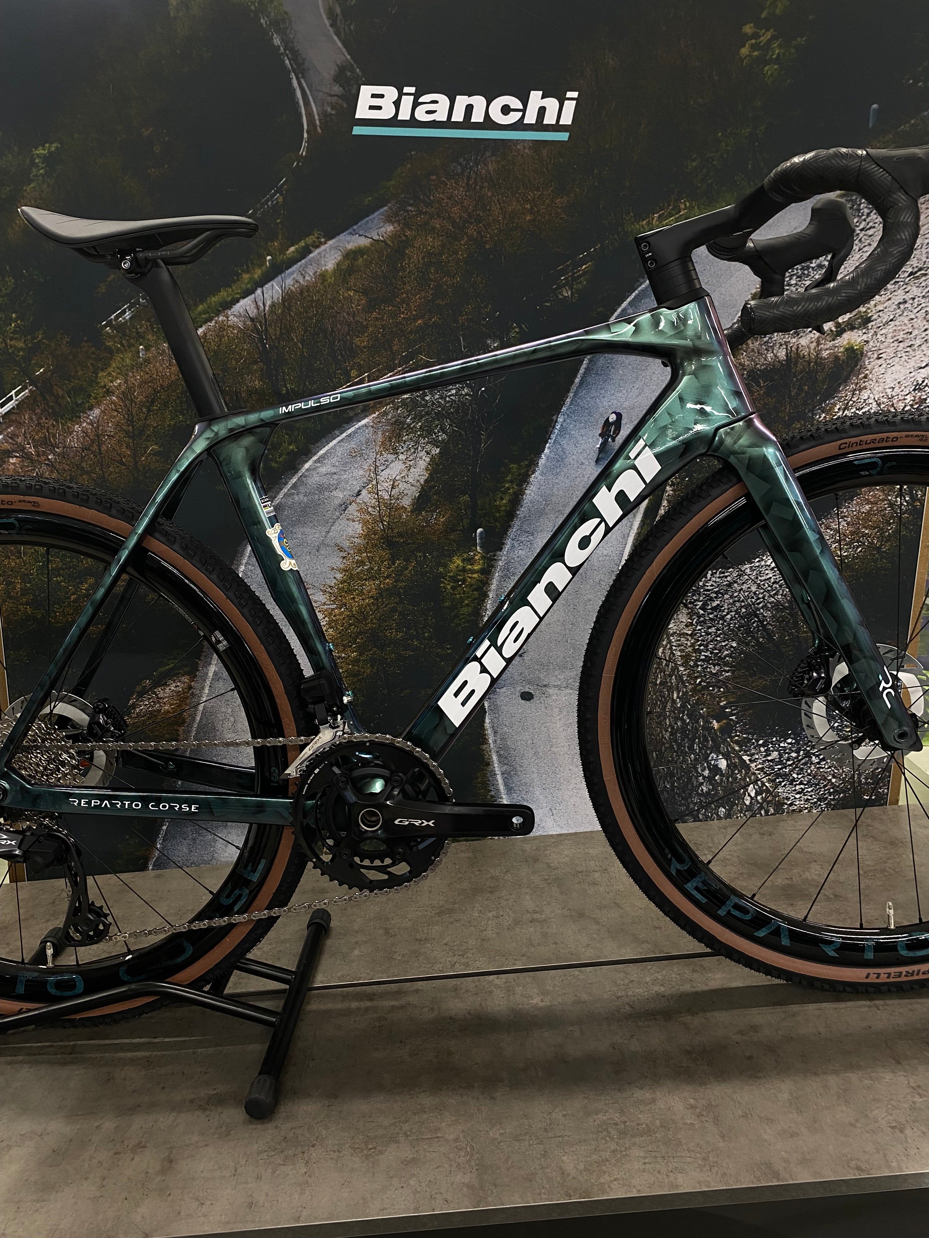 Officina Bianchi Impulso RC GRX Di2 - Chameleon Green