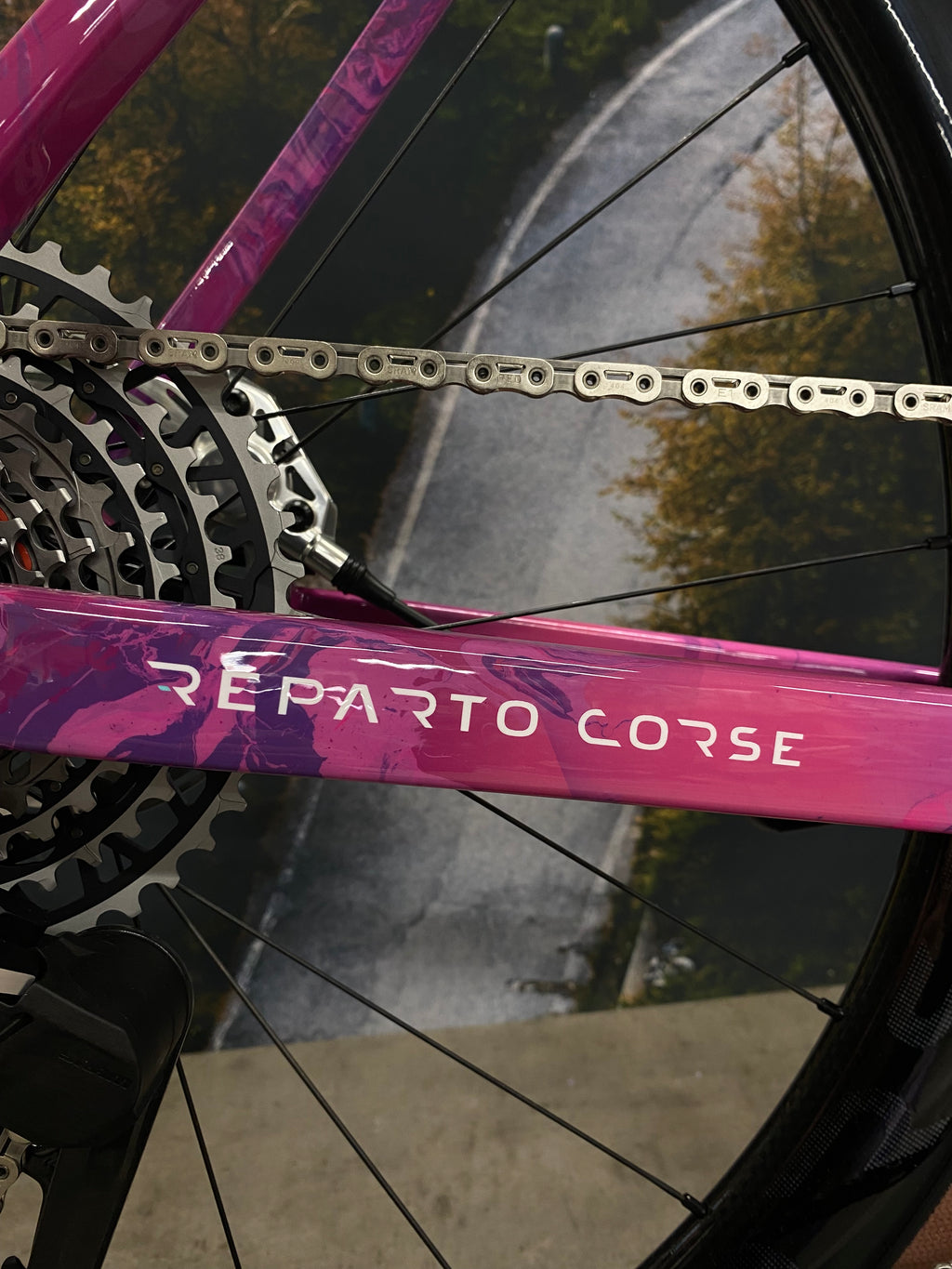 Bianchi Impulso RC Rouge XPLR AXS - Miami Drip