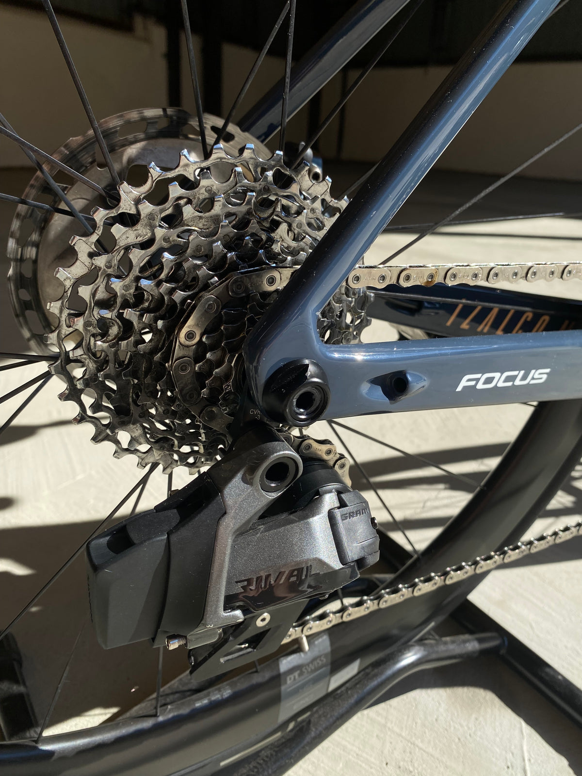 Focus Izalco Max Rival AXS / DT Swiss ERC 1600  tg 54 - Usato Garantito