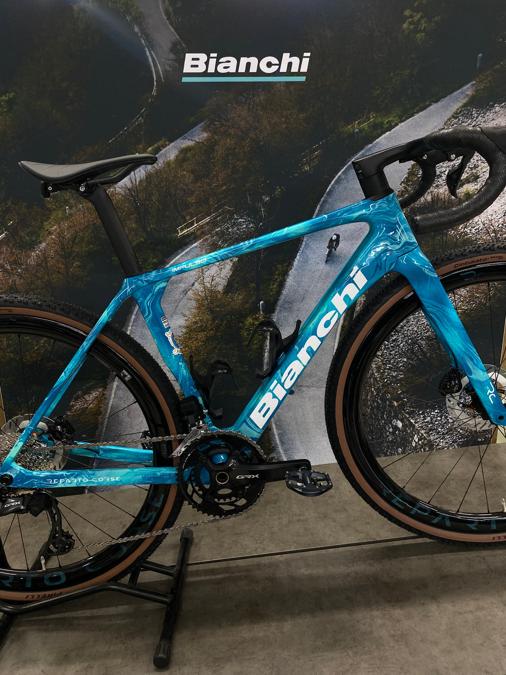 Officina Bianchi Impulso RC GRX Di2 - Bluemarine Drip