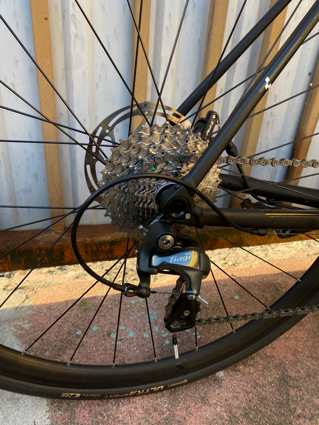 CUBE Attain Race Disc Shimano Tiagra 10v - Usato Garantito