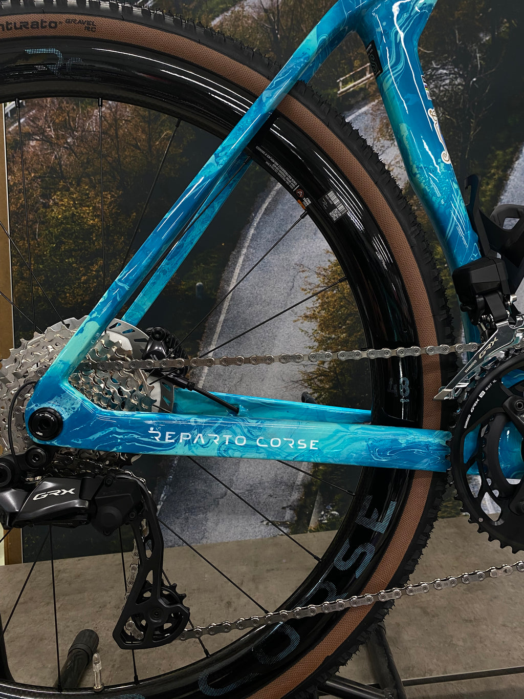 Officina Bianchi Impulso RC GRX Di2 - Bluemarine Drip