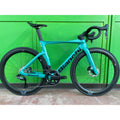 Bianchi Oltre Comp Ultegra Di2 with Oltre RC Monocoque Handlebar