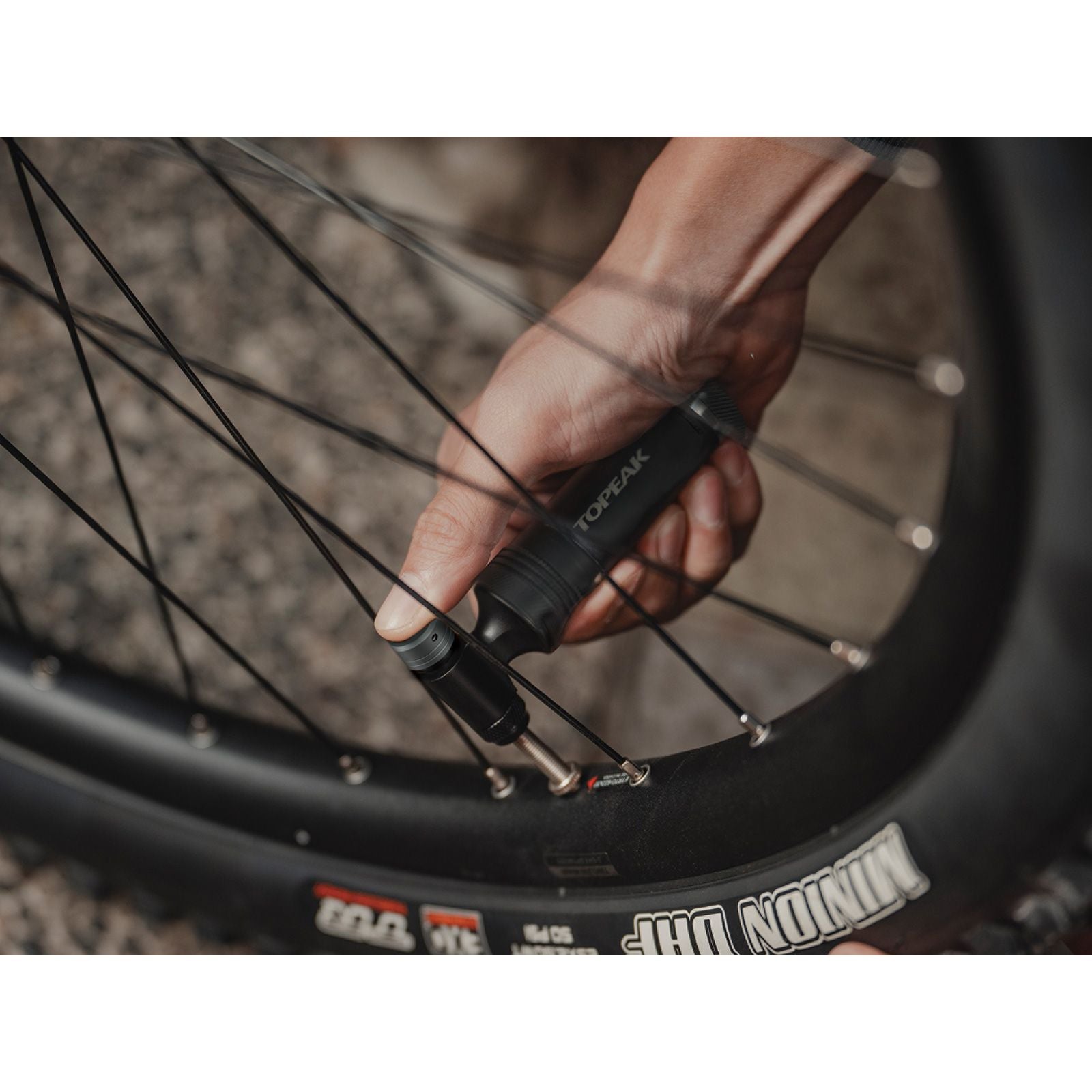 Topeak AIRBOOSTER PRO – Gonfiatore CO₂
