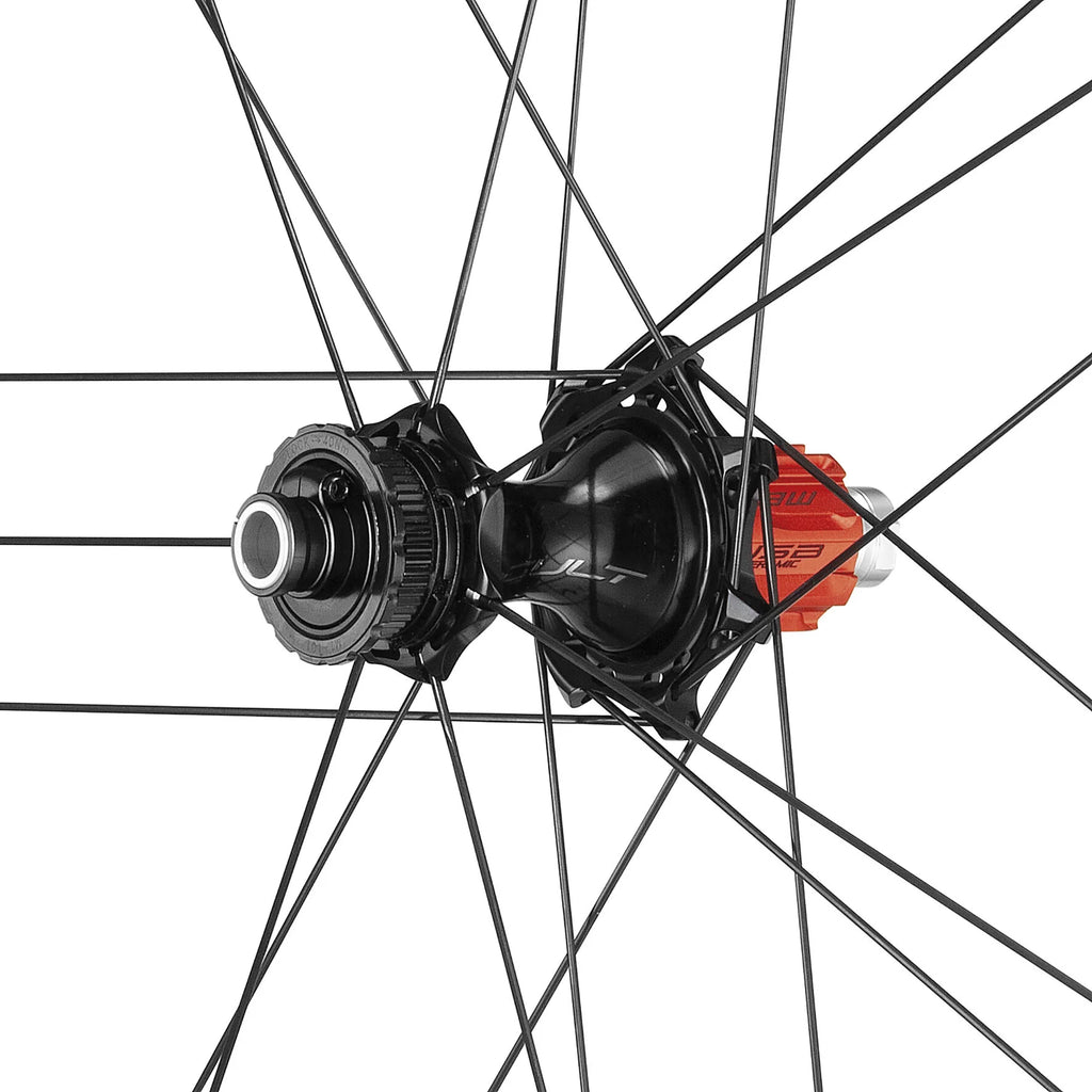 Campagnolo Bora Ultra WTO 45 C23 DB – Édition Chrome Noir