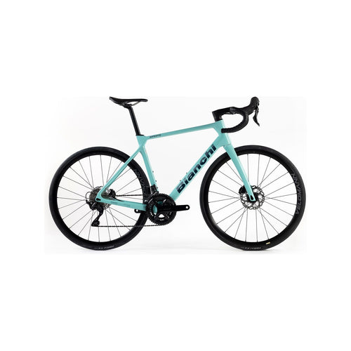 Bianchi Infinito 105 12V con cerchi in carbonio Velomann Palladium