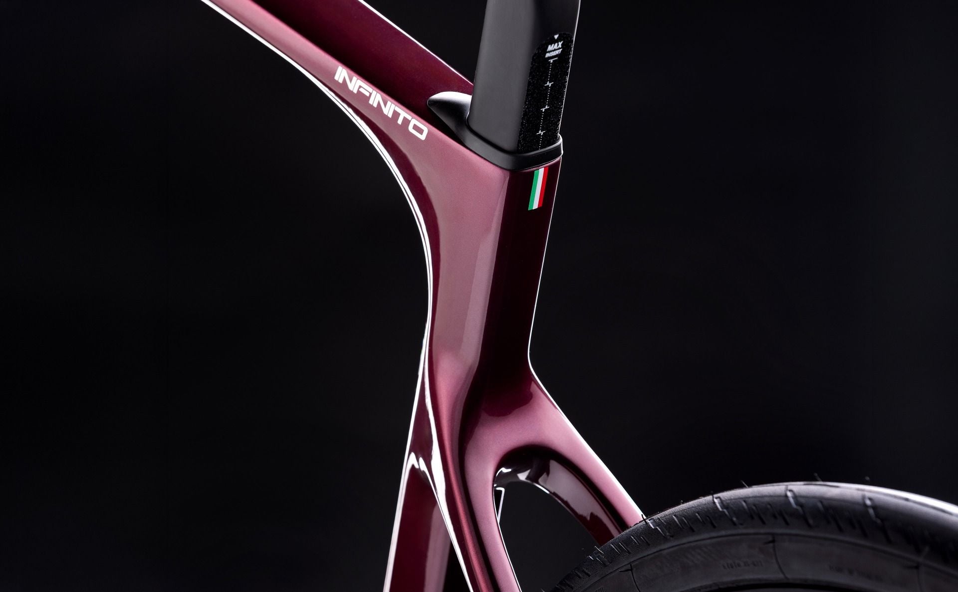 Bicicletta Bianchi Infinito  – Shimano 105 Di2
