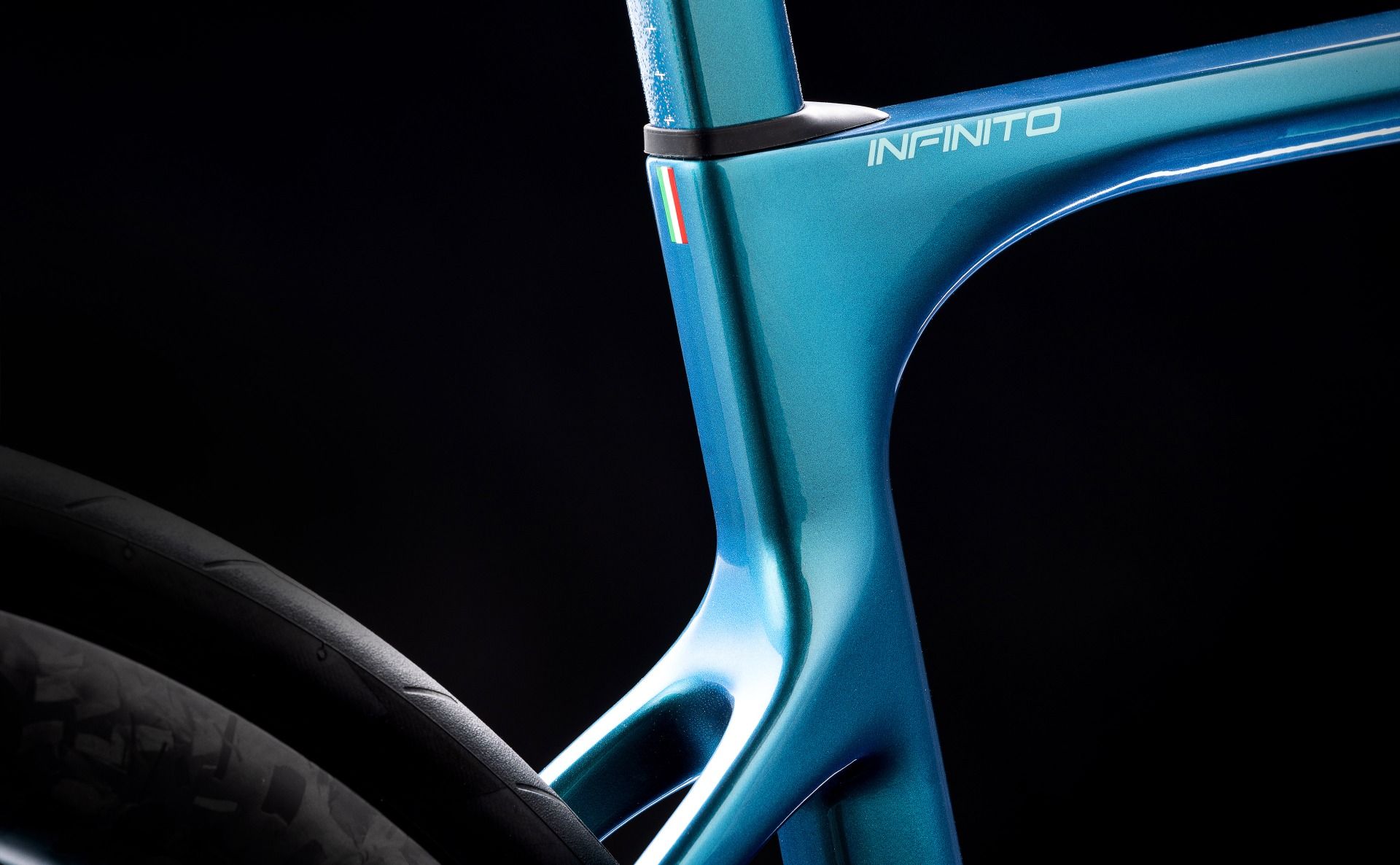 Bicicletta Bianchi Infinito Pro – Ultegra Di2